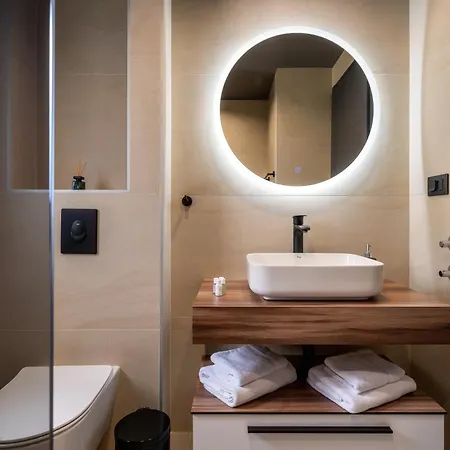 Villa Luxury Helena With Heated Pool