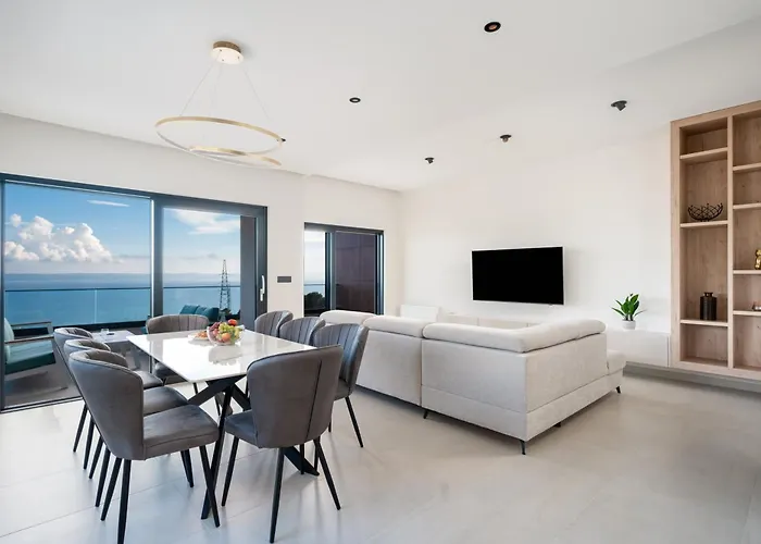 Luxury Helena With Heated Pool * Makarska