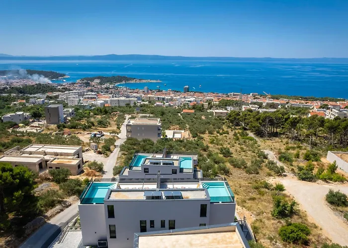 Willa Luxury Helena With Heated Pool Makarska